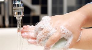 мытье рук против глистов