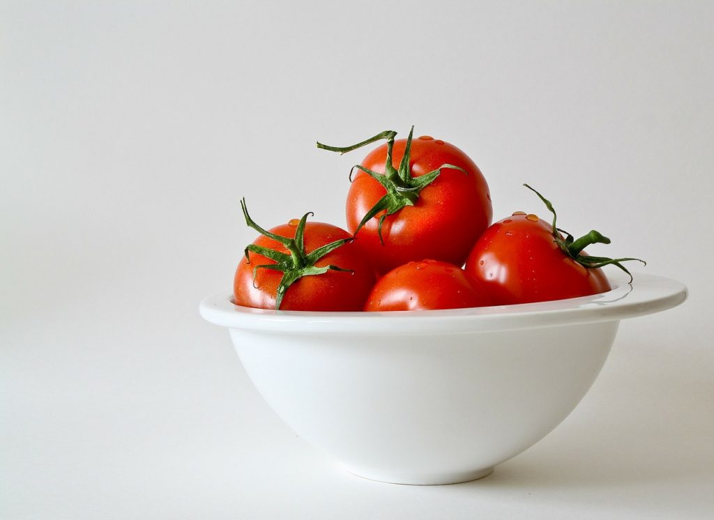 Чем полезны помидоры для организма человека
